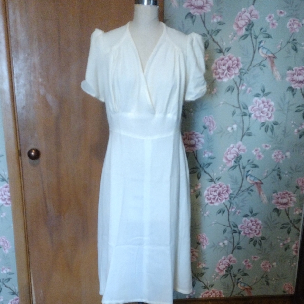 Cream Vintage-Inspired Women's Dress